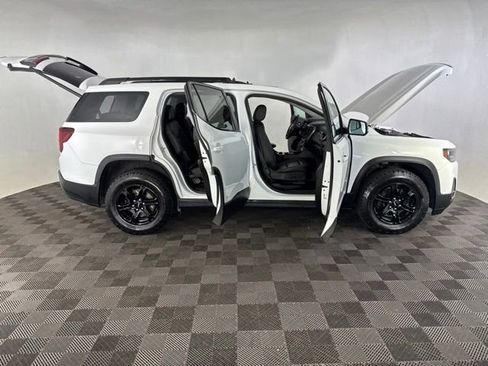 Used 2023 GMC Acadia AT4 w/ GMC Pro Grade Package AWD/4WD image 13