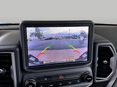 Used 2024 Ford Bronco Sport Outer Banks w/ Tech Package AWD/4WD image 29