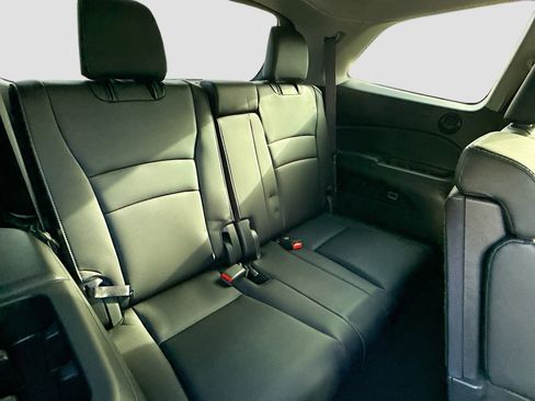 Used 2022 Honda Pilot Special Edition image 29