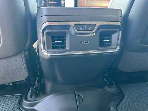 Used 2025 GMC Sierra 1500 Denali Ultimate image 23