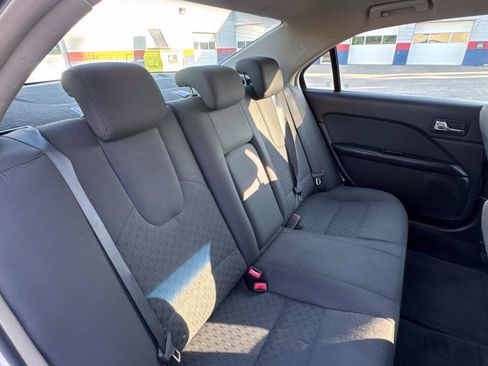 Used 2010 Ford Fusion SE FWD image 13