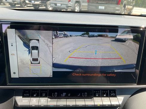 Used 2025 Toyota Camry XSE w/ Premium Plus Package image 15