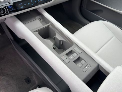 Certified 2025 Hyundai Ioniq 6 Limited AWD/4WD image 21