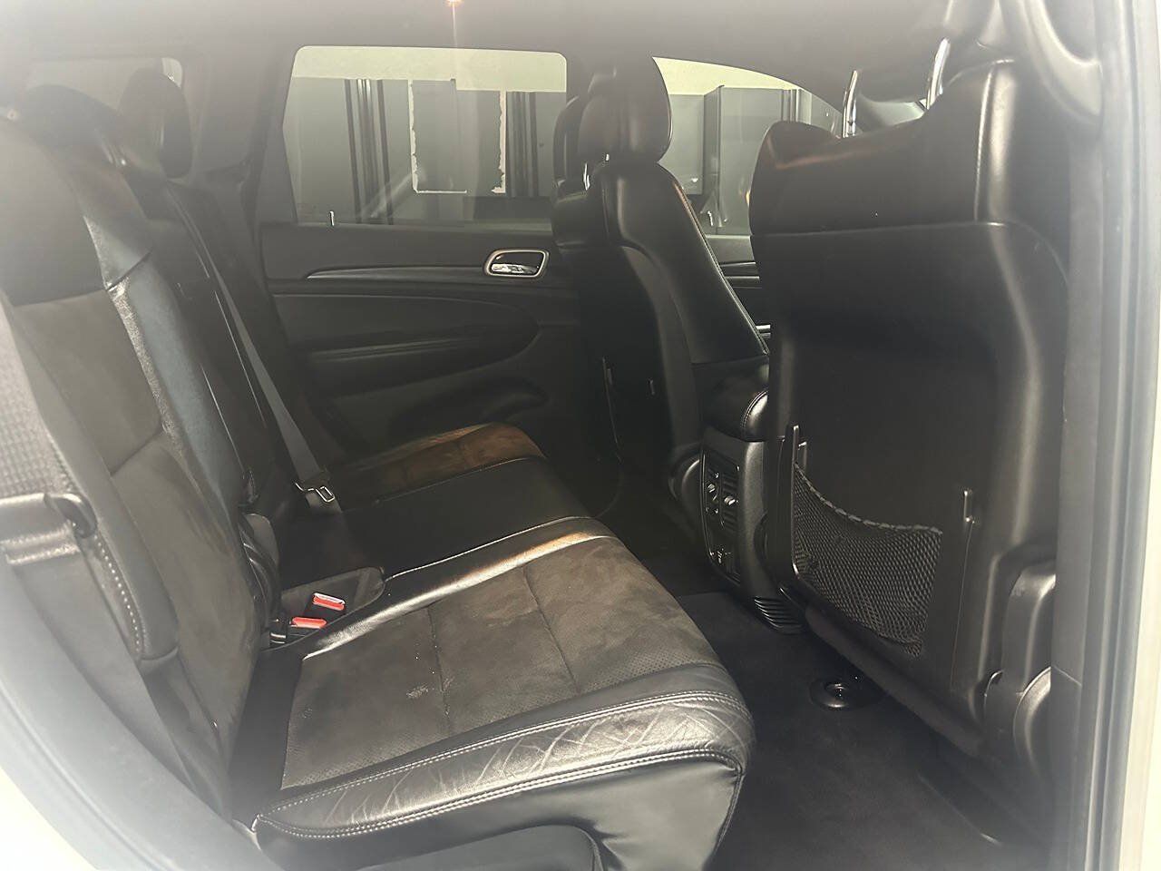 Used 2019 Jeep Grand Cherokee Altitude AWD/4WD image 26
