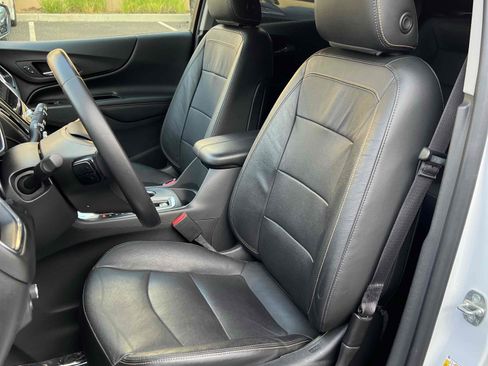 Used 2020 Chevrolet Equinox Premier image 27