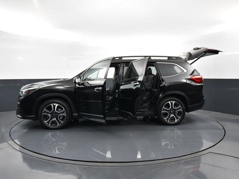 Used 2023 Subaru Ascent Touring image 38