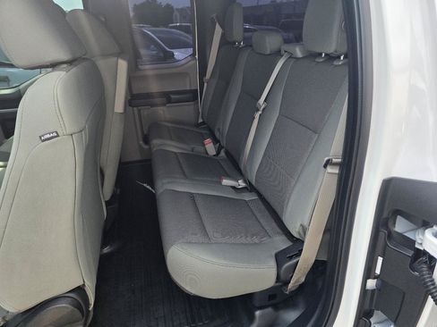 Used 2016 Ford F150 XL w/ Equipment Group 101A Mid AWD/4WD image 10