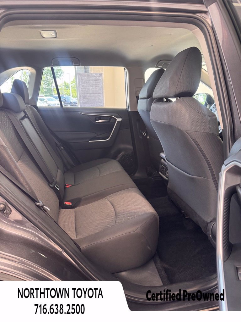 Used 2025 Toyota RAV4 XLE w/ Weather Package AWD/4WD image 15