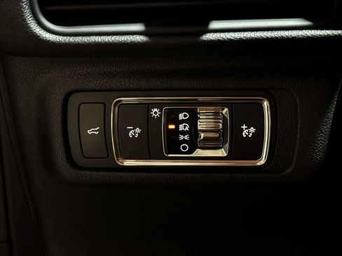 Certified 2022 Lincoln Corsair AWD w/ Premium Package image 10