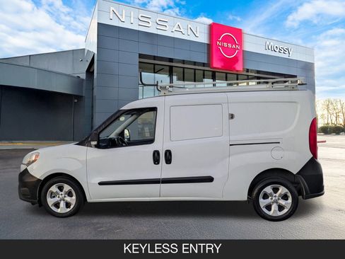 Used 2022 RAM ProMaster City Tradesman w/ Lights & Wheels Group image 5