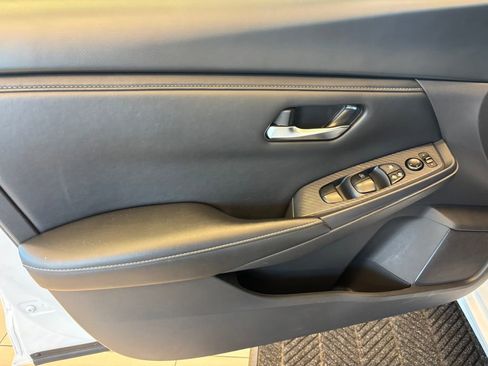 Used 2024 Nissan Sentra SV image 13