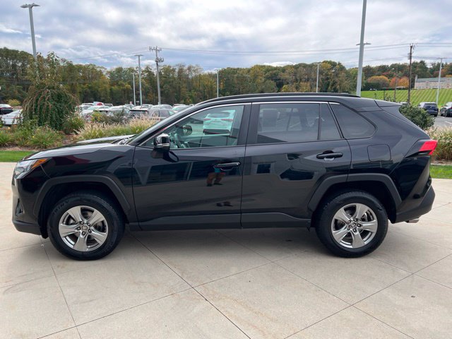 Used 2024 Toyota RAV4 XLE w/ Convenience Package AWD/4WD image 4