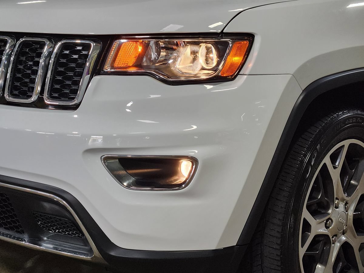 Used 2019 Jeep Grand Cherokee Limited RWD image 14