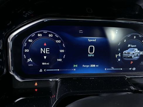 New 2026 Chevrolet Silverado 1500 High Country AWD/4WD image 12