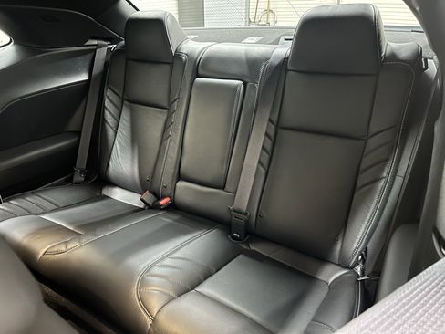 Used 2022 Dodge Challenger SRT Hellcat w/ Plus Package image 8