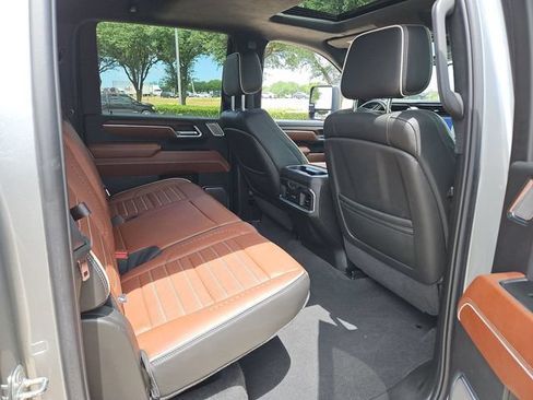 Used 2024 GMC Sierra 2500 Denali Ultimate w/ Max Trailering Package AWD/4WD image 27