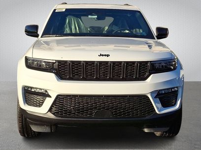New 2025 Jeep Grand Cherokee Limited w/ Black Appearance Package