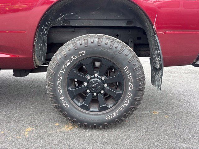 Used 2018 RAM 2500 Tradesman w/ Chrome Appearance Group AWD/4WD image 7
