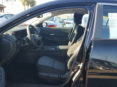 New 2026 Nissan Sentra SV FWD image 11