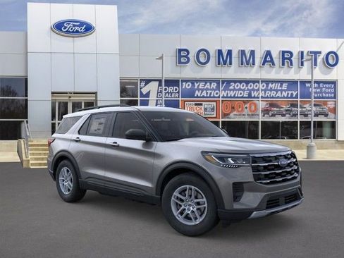 New 2026 Ford Explorer Active AWD/4WD image 7