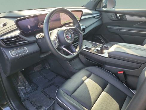 Used 2025 Buick Enclave Sport Touring FWD image 46