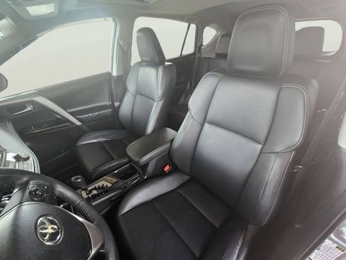 Used 2017 Toyota RAV4 Limited FWD image 26