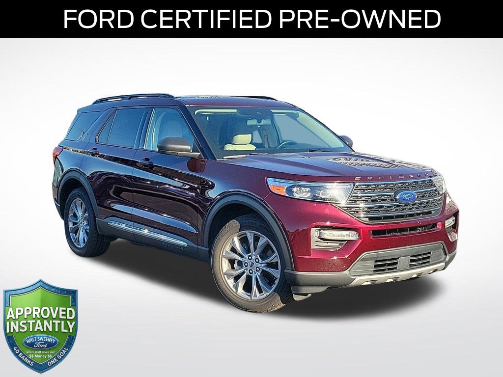 Certified 2022 Ford Explorer XLT w/ Equipment Group 202A AWD/4WD image 1