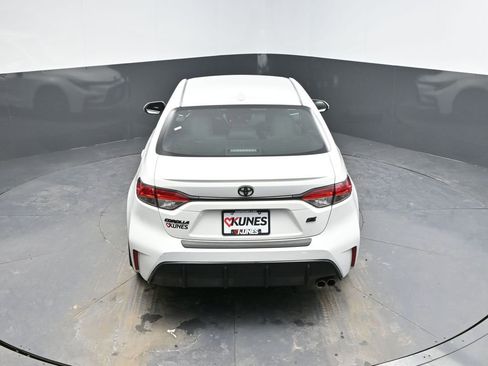 Used 2023 Toyota Corolla SE image 29