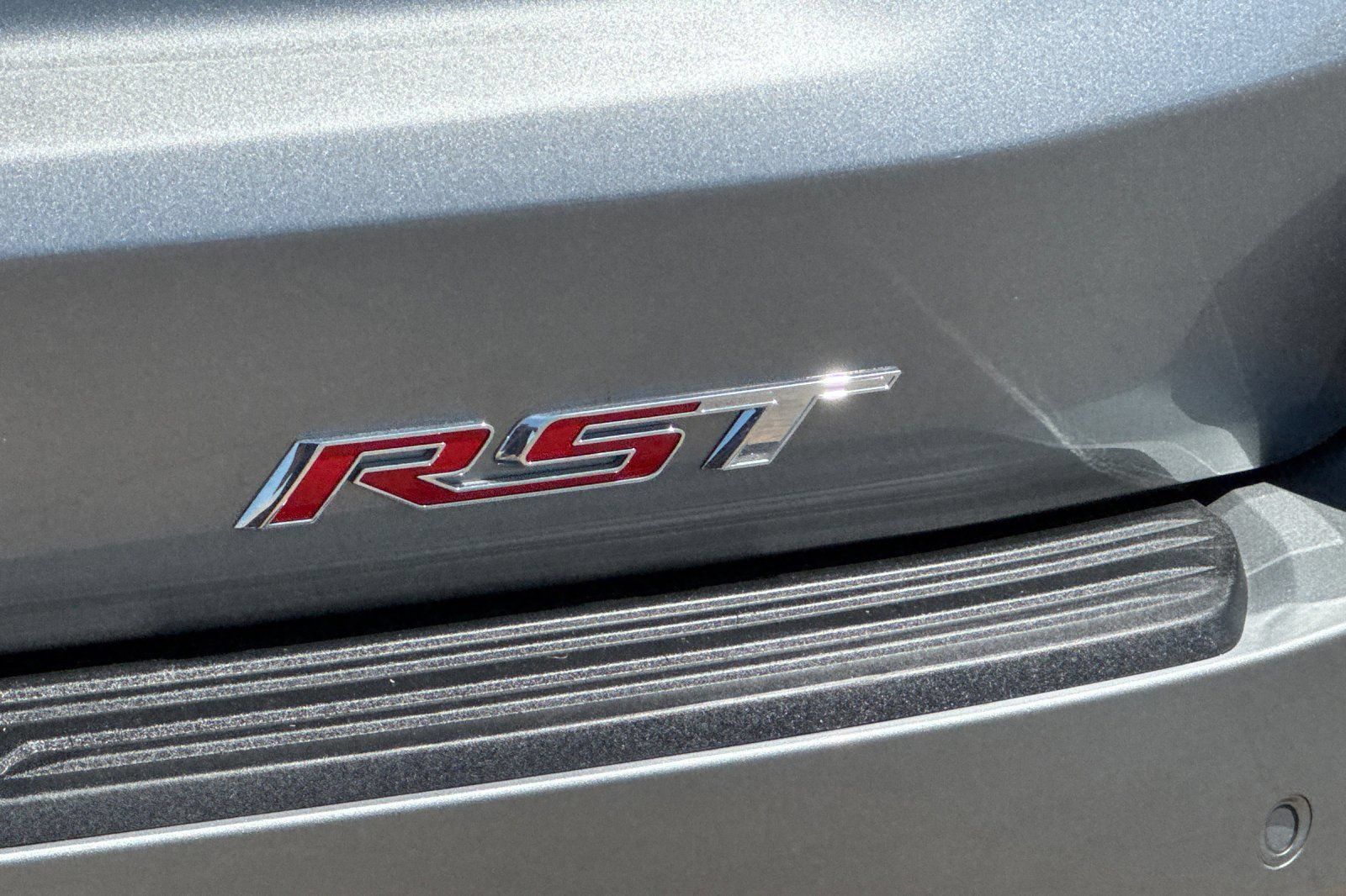 Certified 2026 Chevrolet Suburban RST RWD image 29