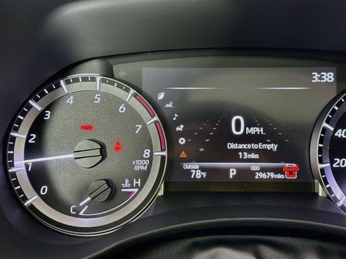 Certified 2025 Toyota Highlander XLE FWD image 21