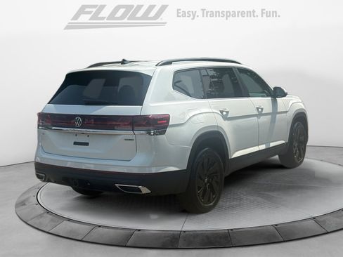 Certified 2026 Volkswagen Atlas SE w/ Panoramic Sunroof Package AWD/4WD image 7