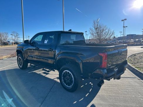 New 2026 Toyota Tacoma SR5 AWD/4WD image 7