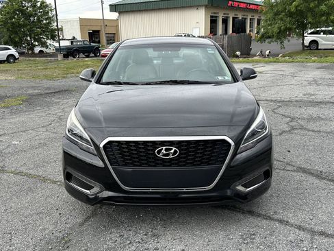 Used 2017 Hyundai Sonata Limited FWD image 3