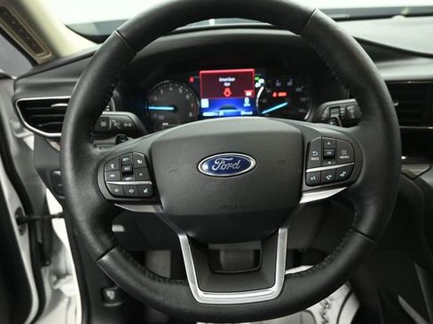 Certified 2020 Ford Explorer Limited w/ Class III Trailer Tow Package image 15