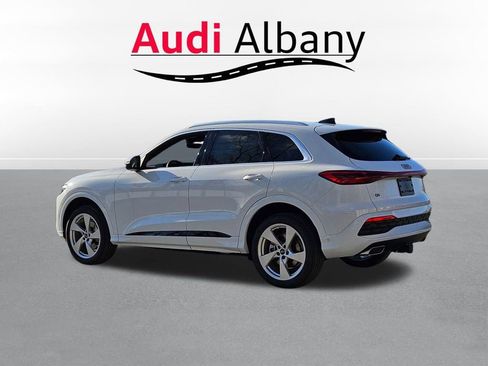 New 2025 Audi Q5 Premium Plus AWD/4WD image 5