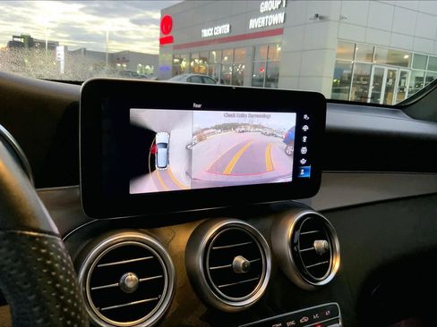 Used 2022 Mercedes-Benz GLC 300 image 27