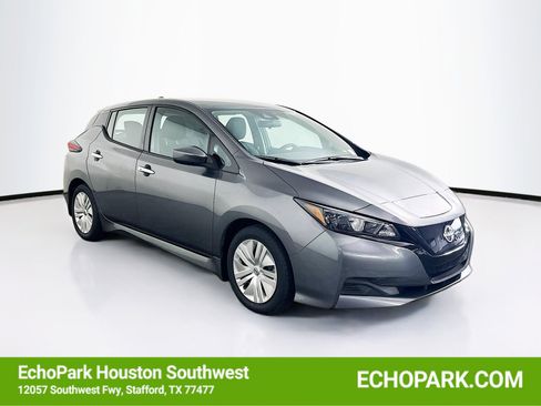 Used 2024 Nissan Leaf S FWD image 1