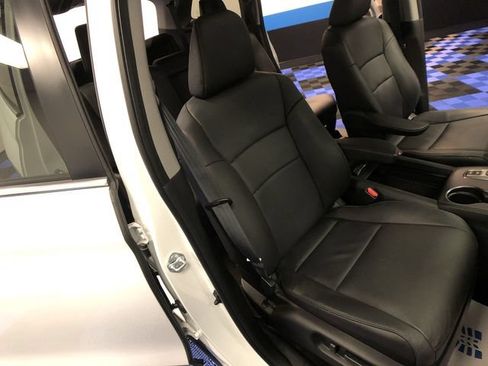 Used 2022 Honda Pilot Touring image 25