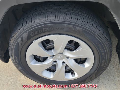 Certified 2023 Toyota RAV4 LE image 9