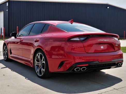 Used 2020 Kia Stinger GT1 image 8