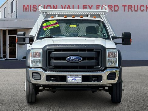Used 2016 Ford F550 Contractor Body image 9