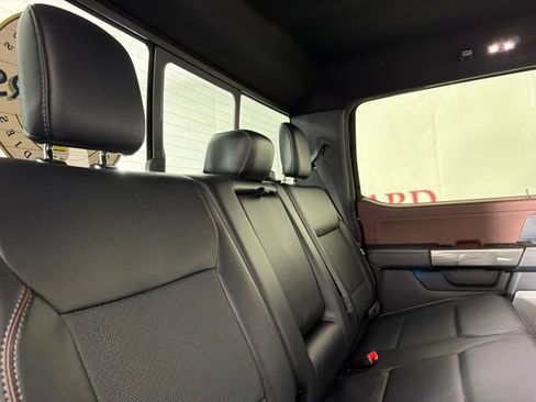 Used 2023 Ford F150 Lariat AWD/4WD image 18