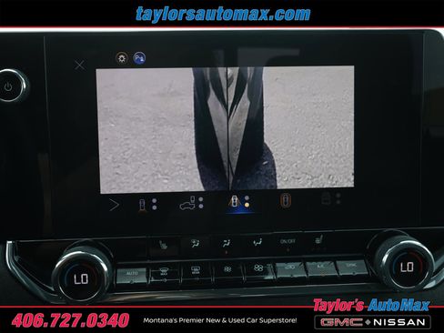 Used 2025 Chevrolet Colorado Trail Boss AWD/4WD image 26