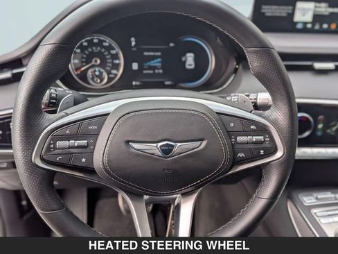 Used 2025 Genesis GV70 3.5T Sport AWD/4WD image 18
