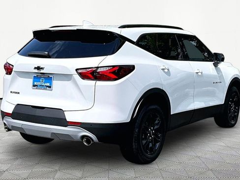 Used 2022 Chevrolet Blazer LT FWD image 5
