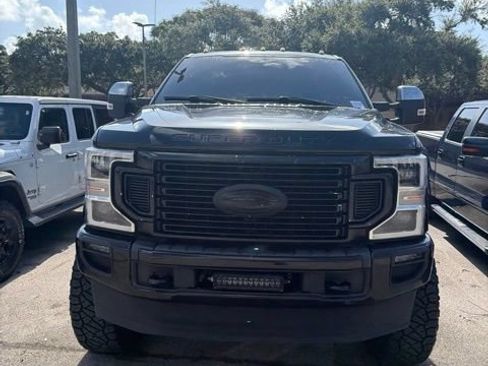 Used 2020 Ford F350 Lariat w/ Lariat Ultimate Package AWD/4WD image 2