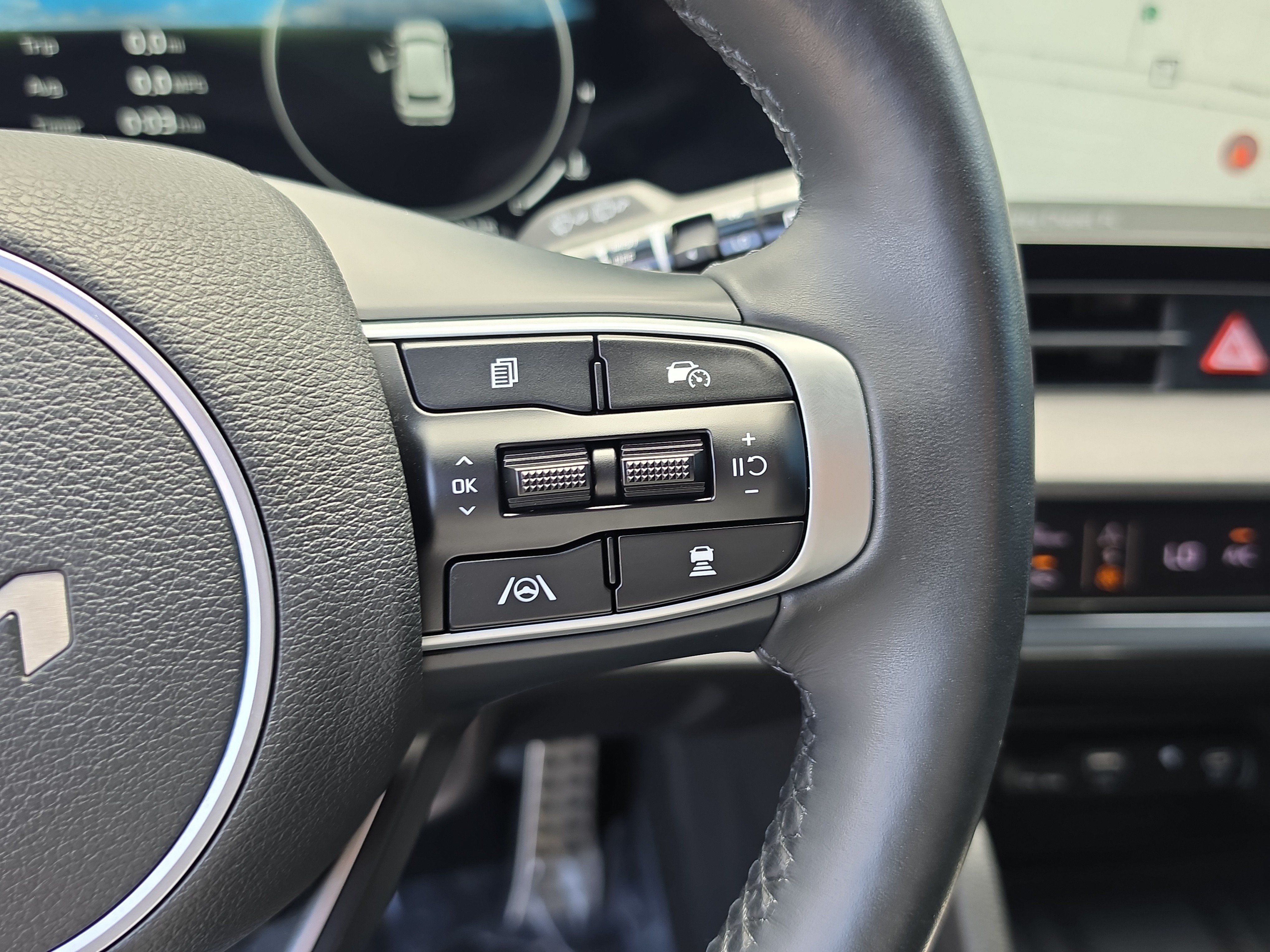 Certified 2023 Kia Sportage X-Pro Prestige AWD/4WD image 32