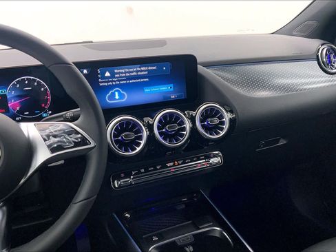 New 2026 Mercedes-Benz GLA 250 GLA 250 image 25