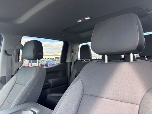 Used 2020 Chevrolet Silverado 1500 LT w/ Texas Edition image 11