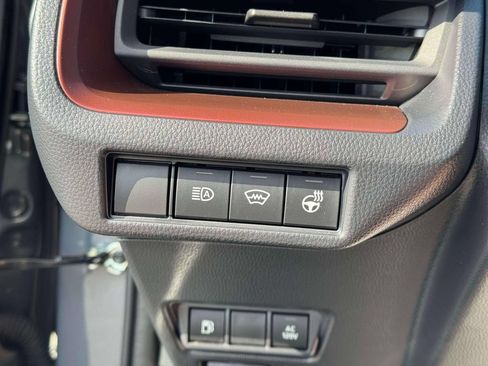 Used 2026 Toyota Prius Plug-In Hybrid FWD image 21